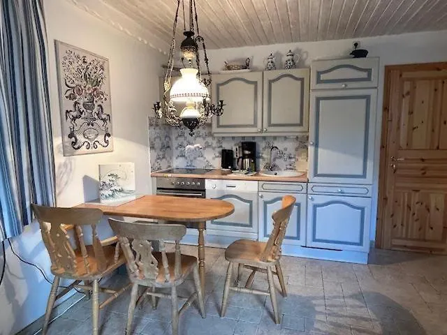 Krebshoehle Appartement Nebel